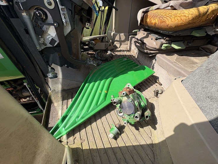 john-deere-6630-image-11