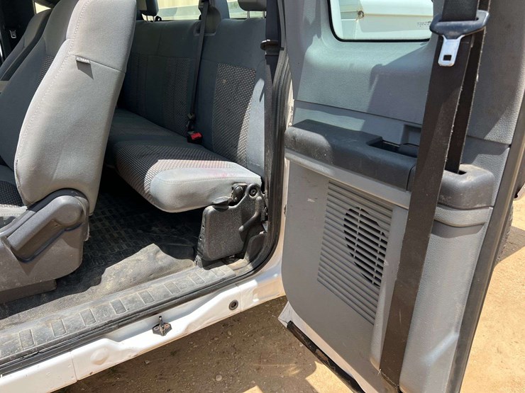 2012-ford-f250-image-34