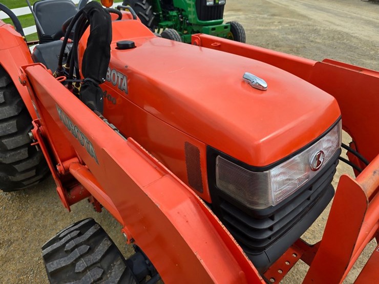 kubota-l4400-image-14