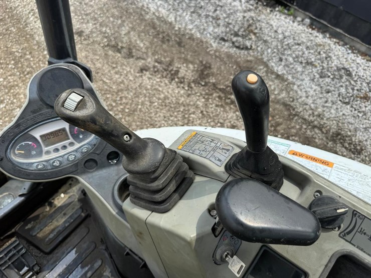 2016-bobcat-e26-image-26