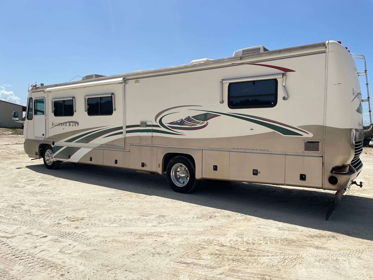 1999-freightliner-xc-allegro-39-bus-diesel-pusher-motor-home-(46,649-miles)-image-2