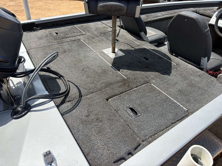 2011-xpress-12'-aluminum-boat-w/yamaha-90hp-outboard-image-23