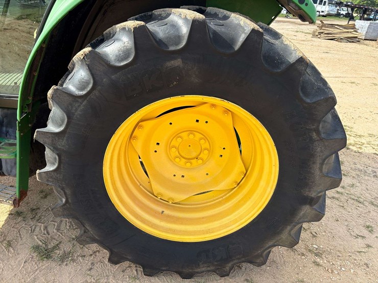 john-deere-6330-image-8