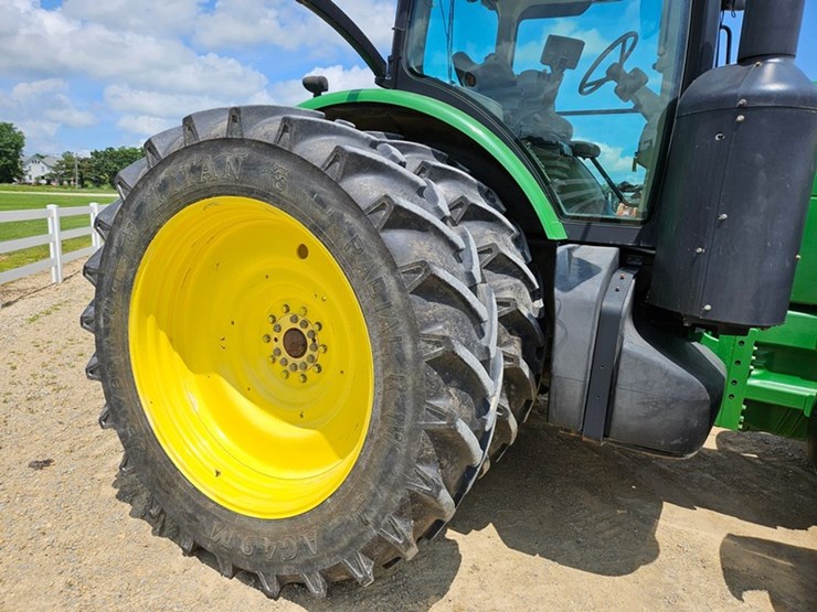 john-deere-8285r-image-60