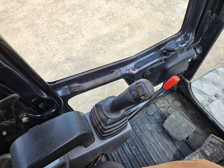 2022-kubota-kx080-4-image-42