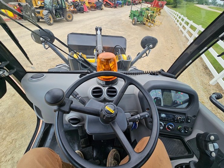 new-holland-w80c-image-25