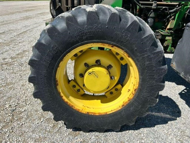 2016-john-deere-5085e-image-56