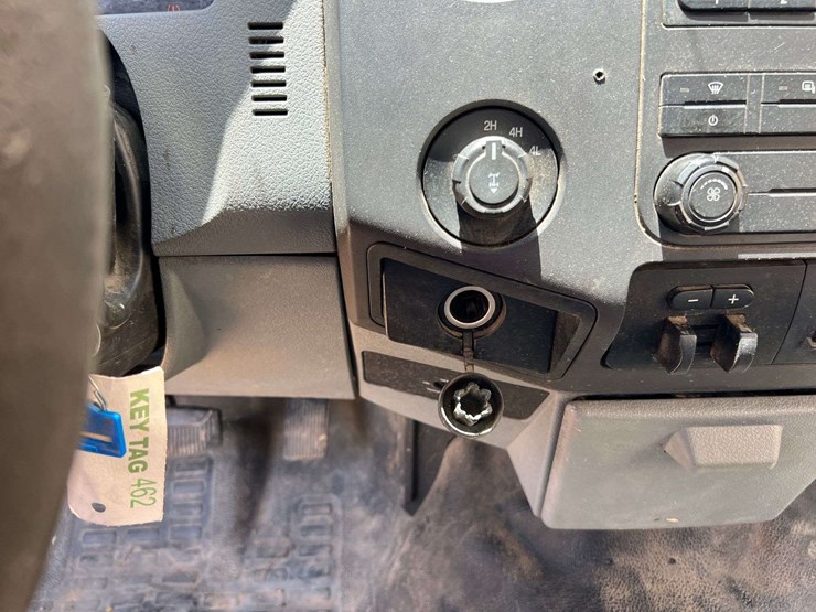 2012-ford-f250-image-28