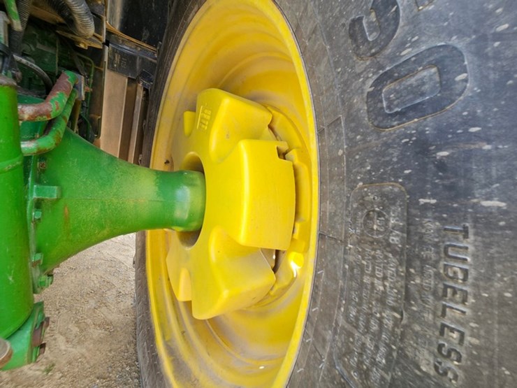 john-deere-8285r-image-61