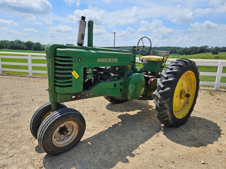 1950-john-deere-model-a-image-1