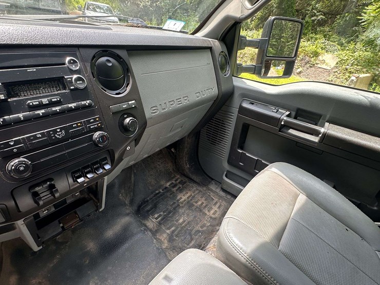 2012-ford-f350-image-73