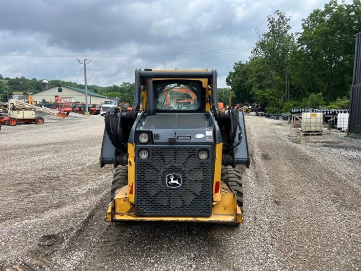 deere-318e-image-5