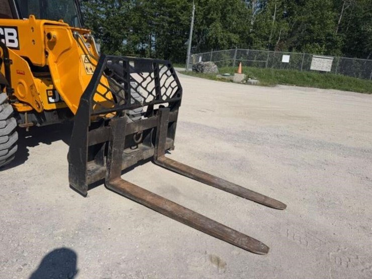 2018-jcb-505-20-image-19