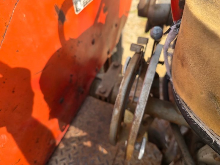 massey-ferguson-super-90-image-19
