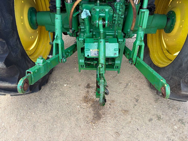 john-deere-6330-image-24