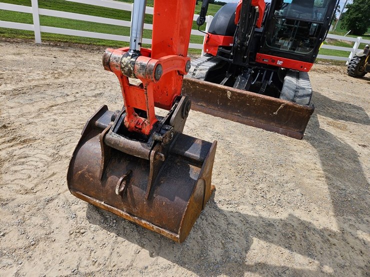 2022-kubota-kx080-4-image-9