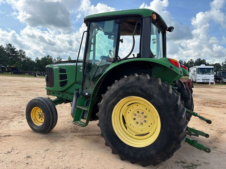 john-deere-6230-image-2