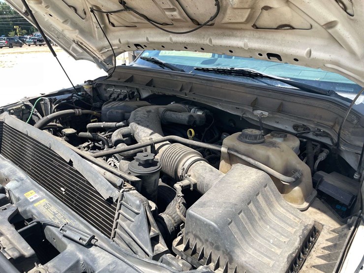2012-ford-f450-image-8