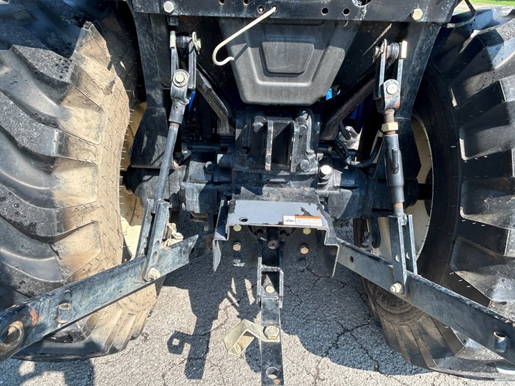 2020-new-holland-workmaster-25-image-6