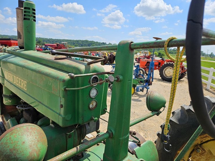 1950-john-deere-model-a-image-21