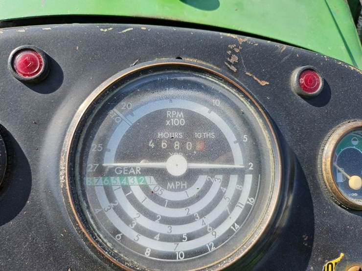 john-deere-1530-image-28