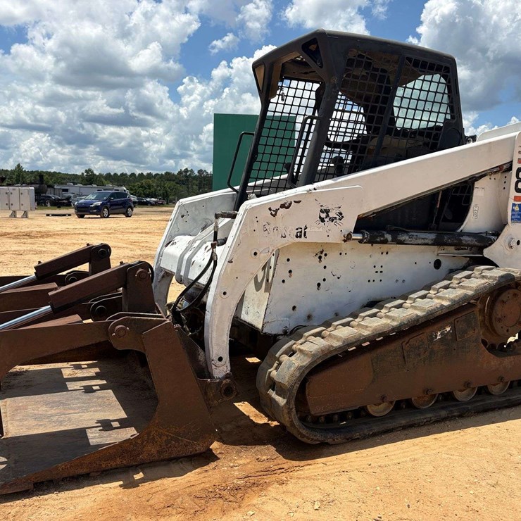 BOBCAT 864