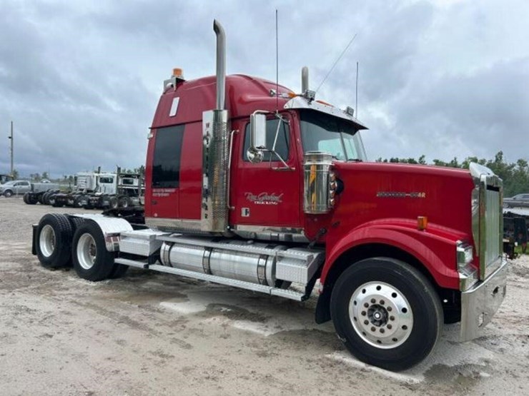 2009-western-star-4900-image-2