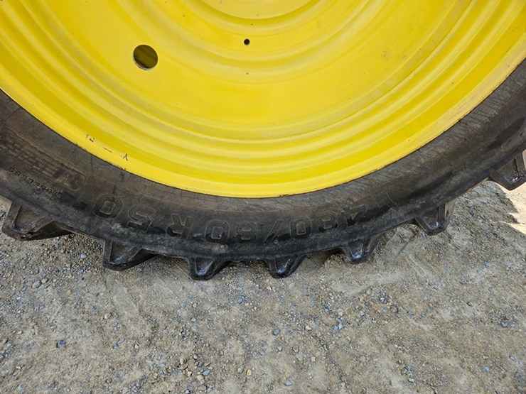 john-deere-8285r-image-48