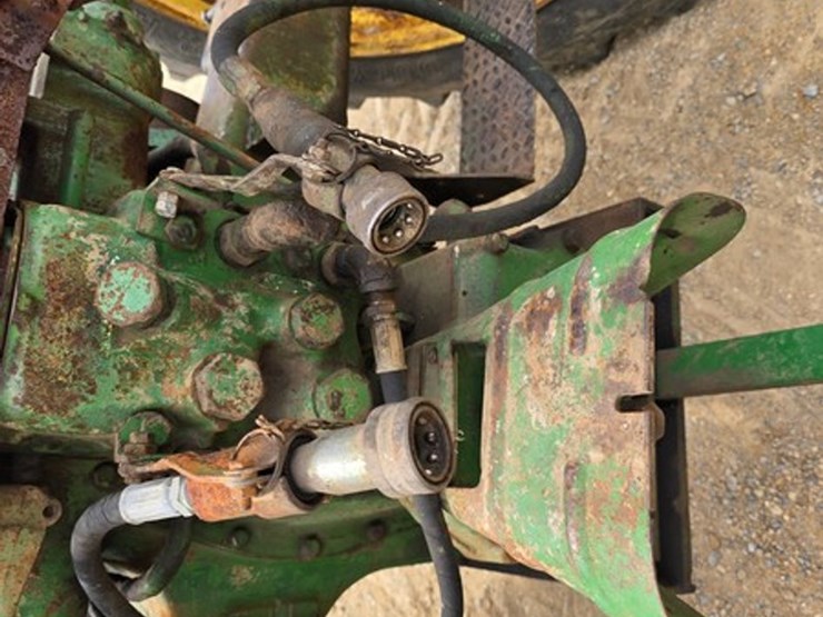 john-deere-60-image-7