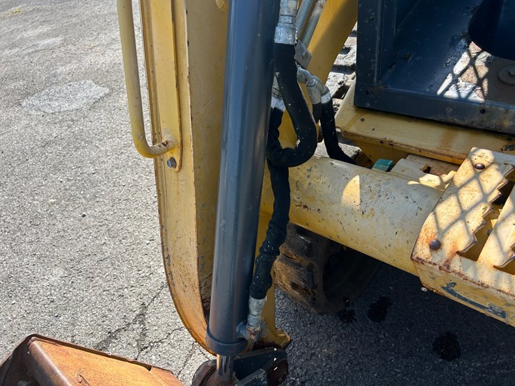 2018-gehl-rt175-image-17