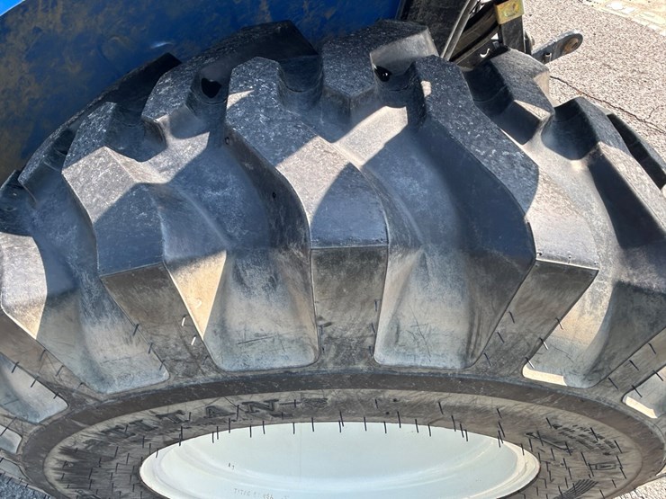 2020-new-holland-workmaster-25-image-4