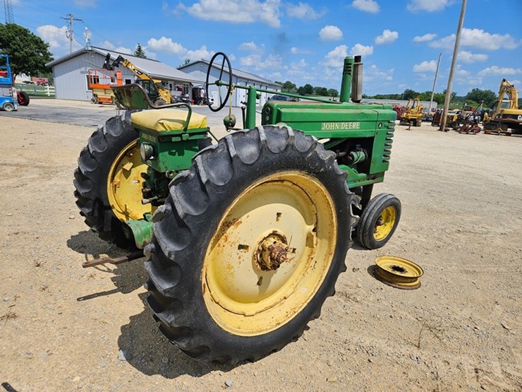1950-john-deere-model-a-image-5