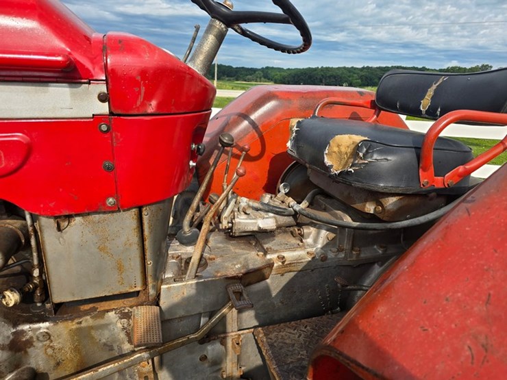 massey-ferguson-super-90-image-16