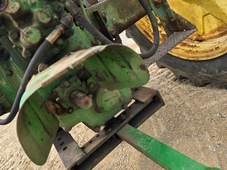 john-deere-60-image-8