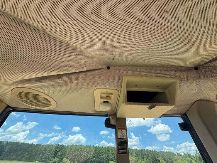 john-deere-6330-image-18