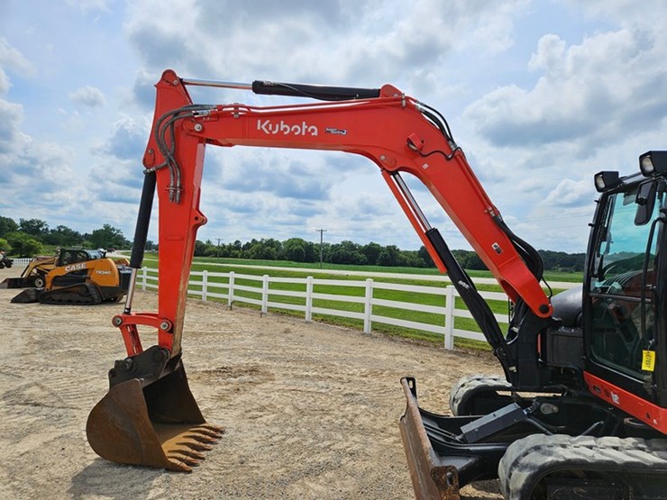 2022-kubota-kx080-4-image-19