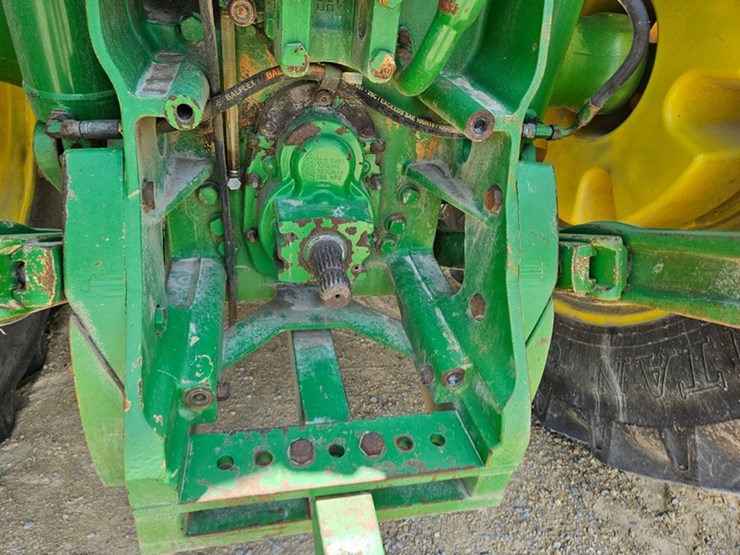 john-deere-8285r-image-19