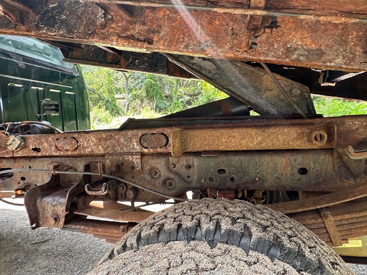 2012-ford-f350-image-44