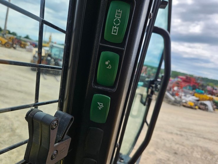 2020-wacker-neuson-sw32-image-30