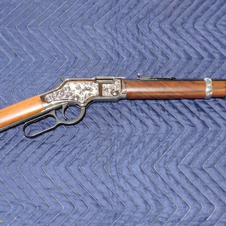 Henry Model H004SE2 Etched Eagle, .22 S-L-LR