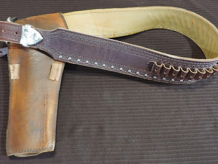 la-flair,-leather-holster-w/ammo-belt-image-2