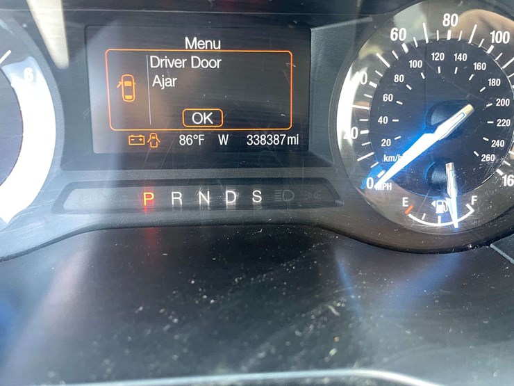 2017-ford-edge-image-26