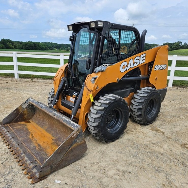 2020 CASE SR210