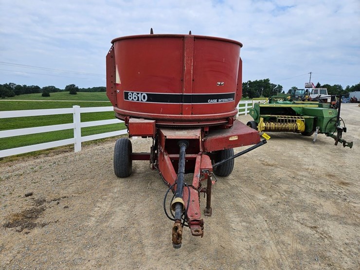 case-ih-8610-image-8