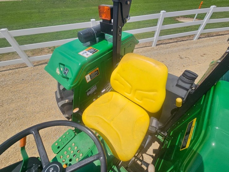 john-deere-5055d-image-42