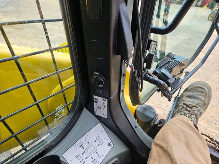 2020-wacker-neuson-sw32-image-33