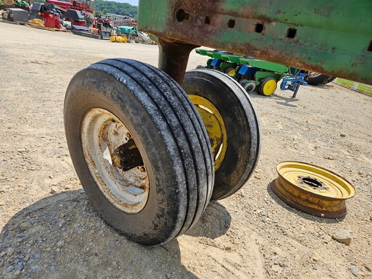 1950-john-deere-model-a-image-27