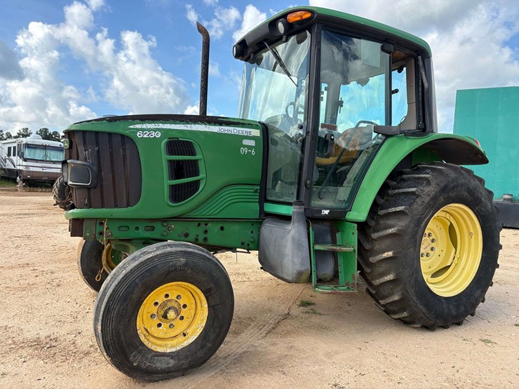 john-deere-6230-image-1