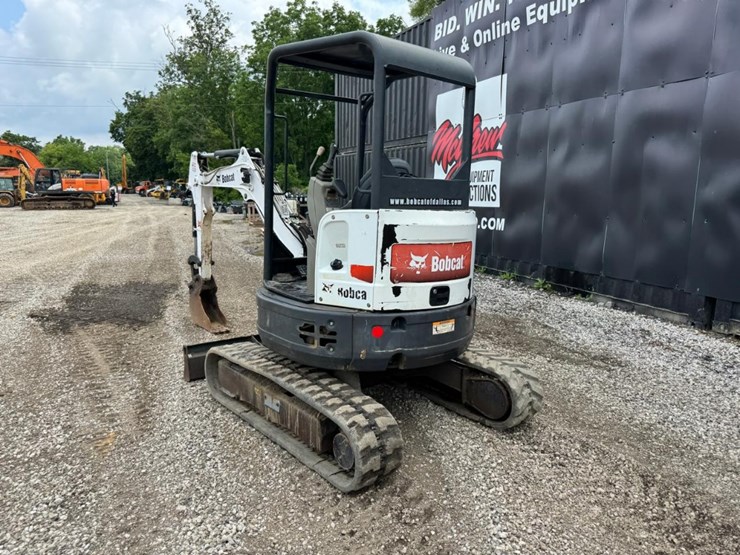 2016-bobcat-e26-image-4