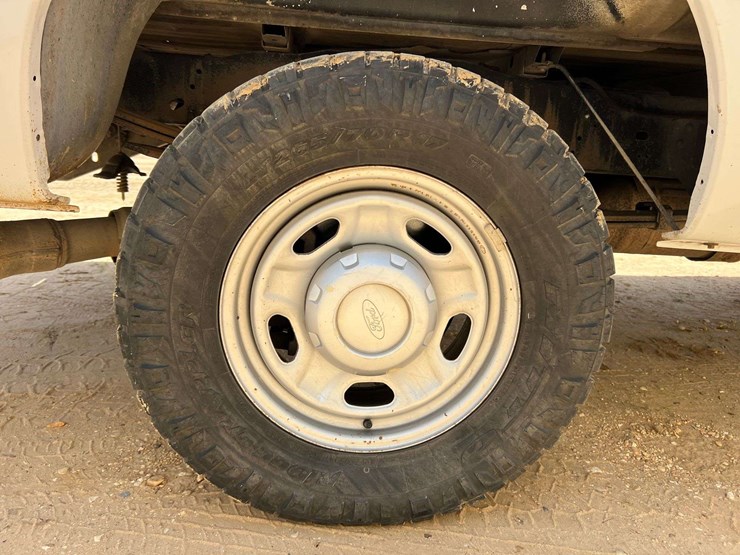 2012-ford-f250-image-14
